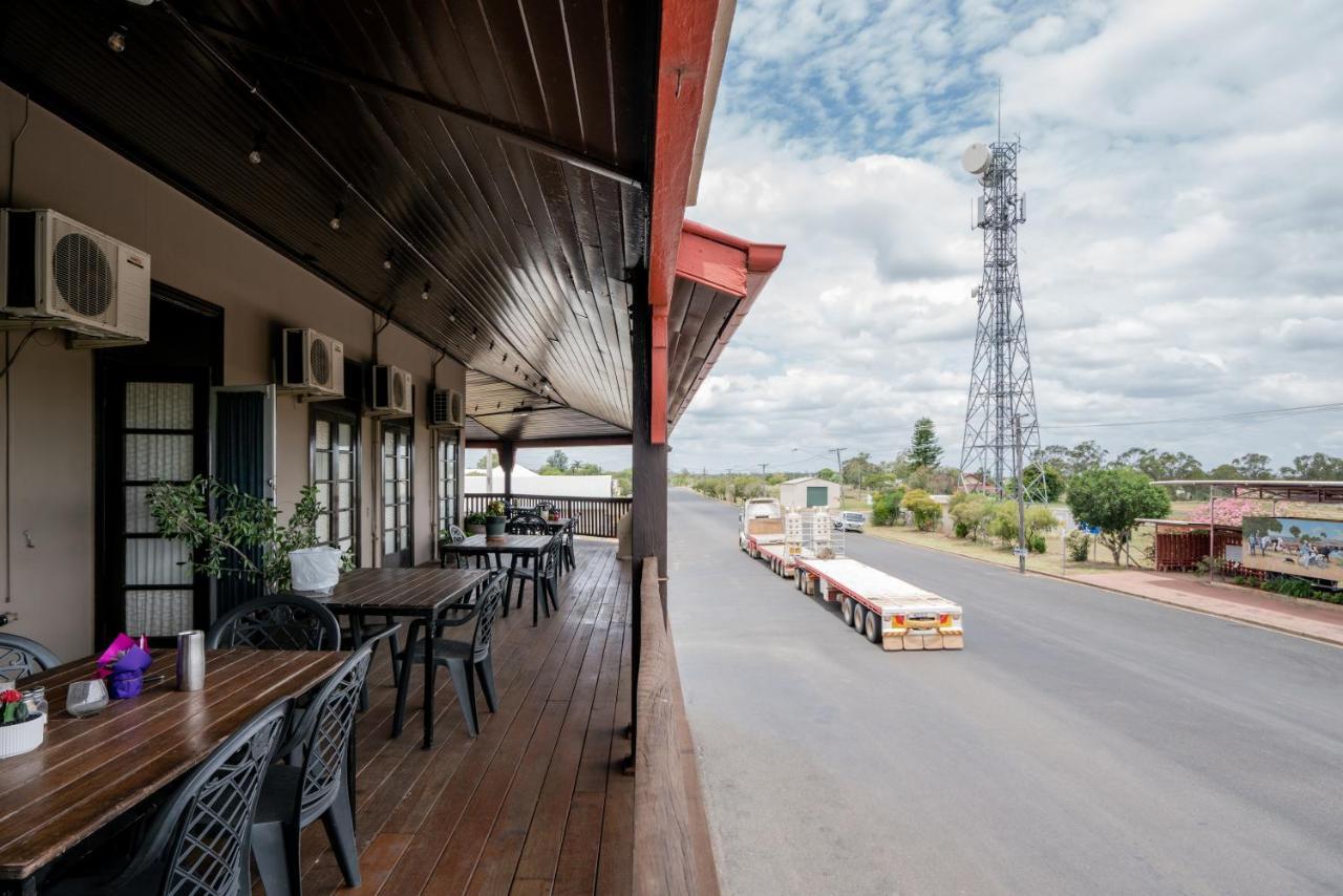 Commercial Hotel Clermont Zewnętrze zdjęcie
